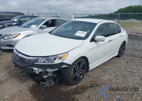 2017 Honda Accord Sport z USA, uszkodzony, nr VIN 1HGCR2F57HA056770